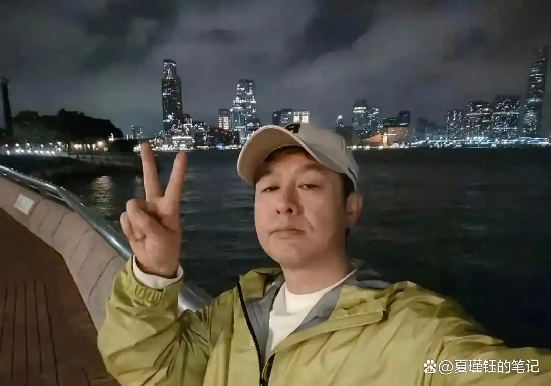张颂文黑料频出：过往发言被指责，慈善背后的隐瞒！
